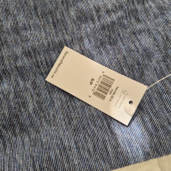 New Henley Banana Republic Short Sleeve - Picture 3 of 3